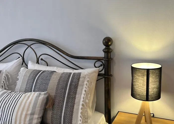 Calm Joy & J - Happy * Ermoupoli