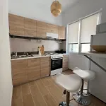 Apartment Calm Joy & J - Happy
